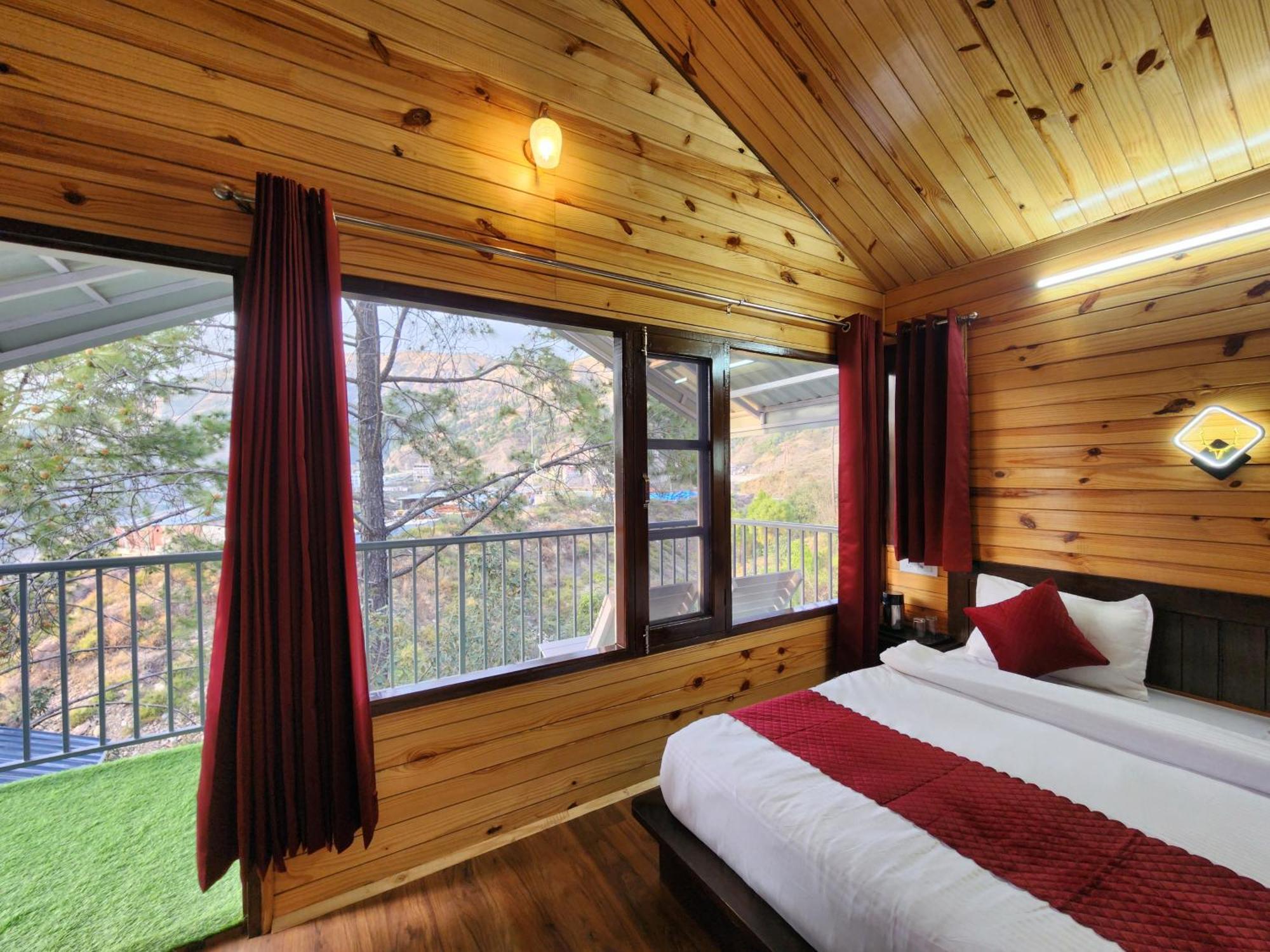 Aranya Resorts Kandaghat Exterior photo