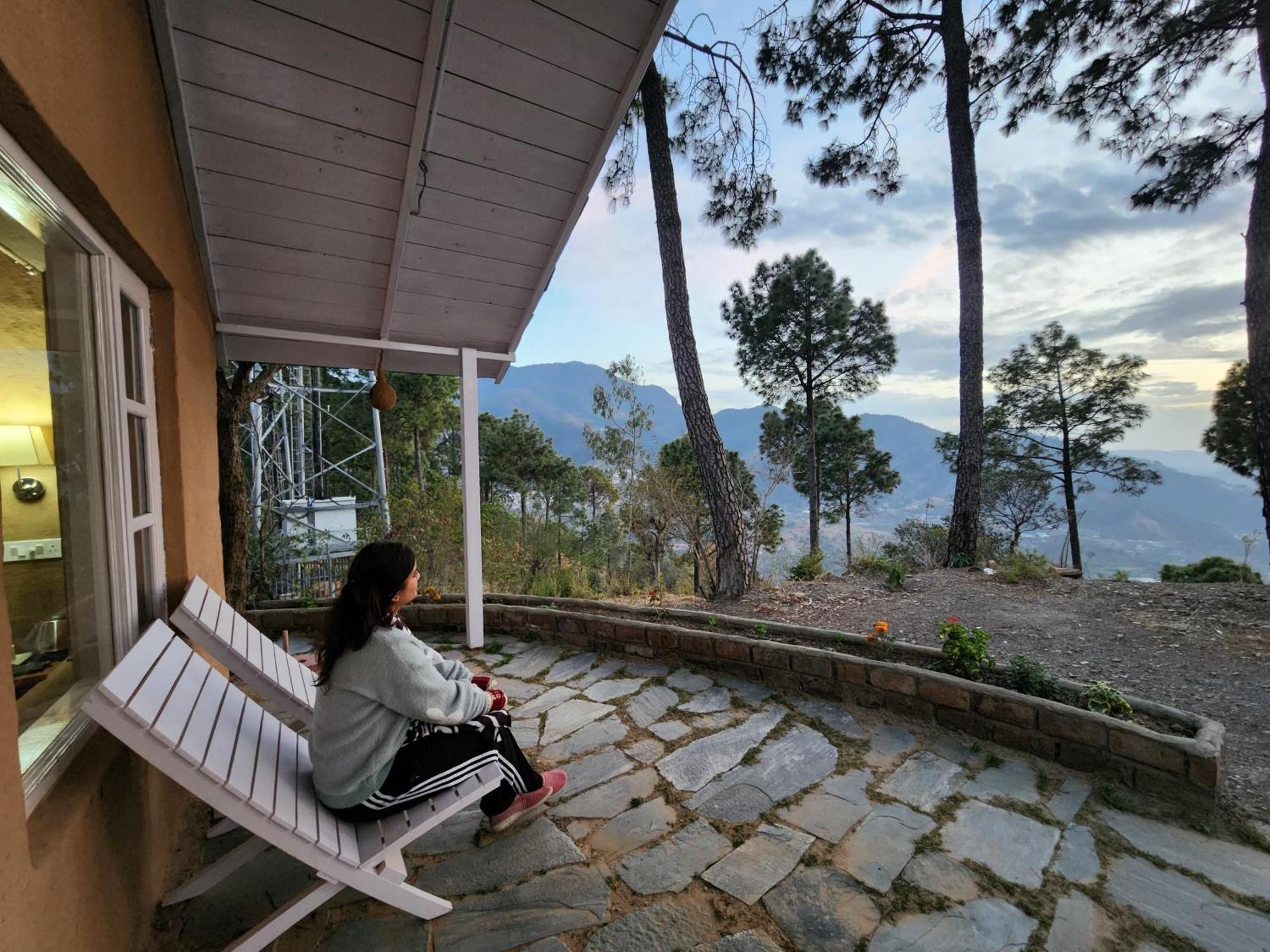 Aranya Resorts Kandaghat Exterior photo