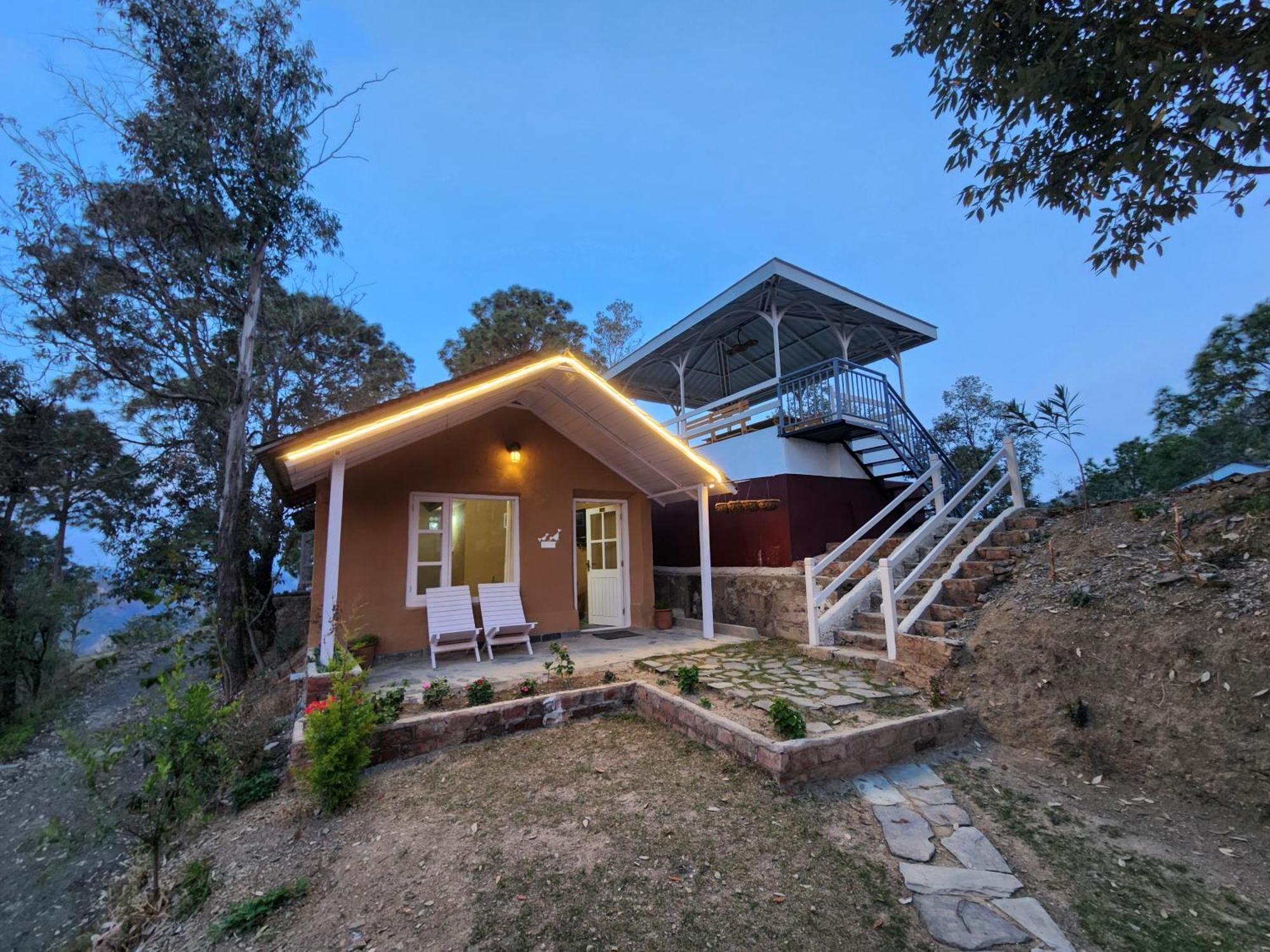 Aranya Resorts Kandaghat Exterior photo