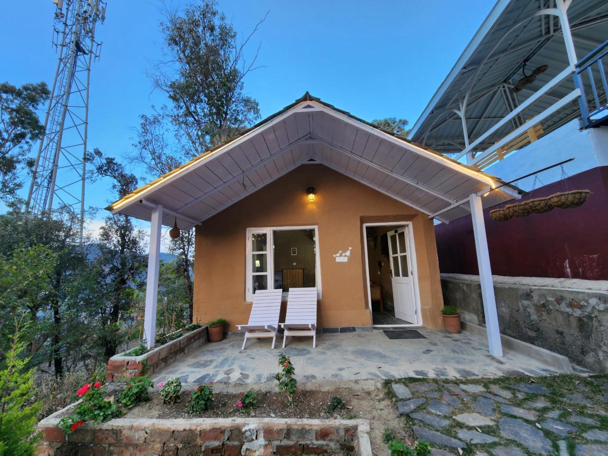 Aranya Resorts Kandaghat Exterior photo