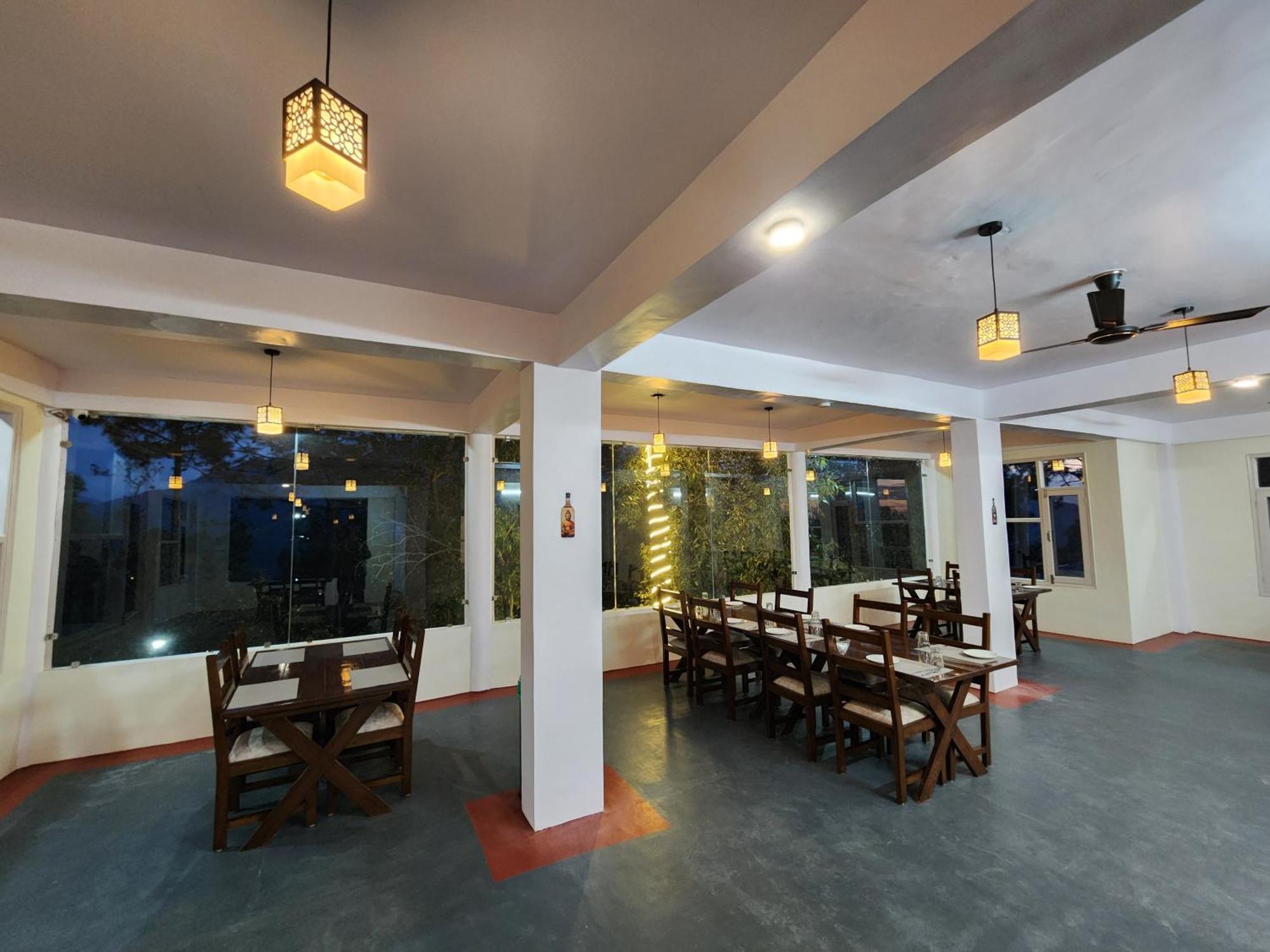 Aranya Resorts Kandaghat Exterior photo