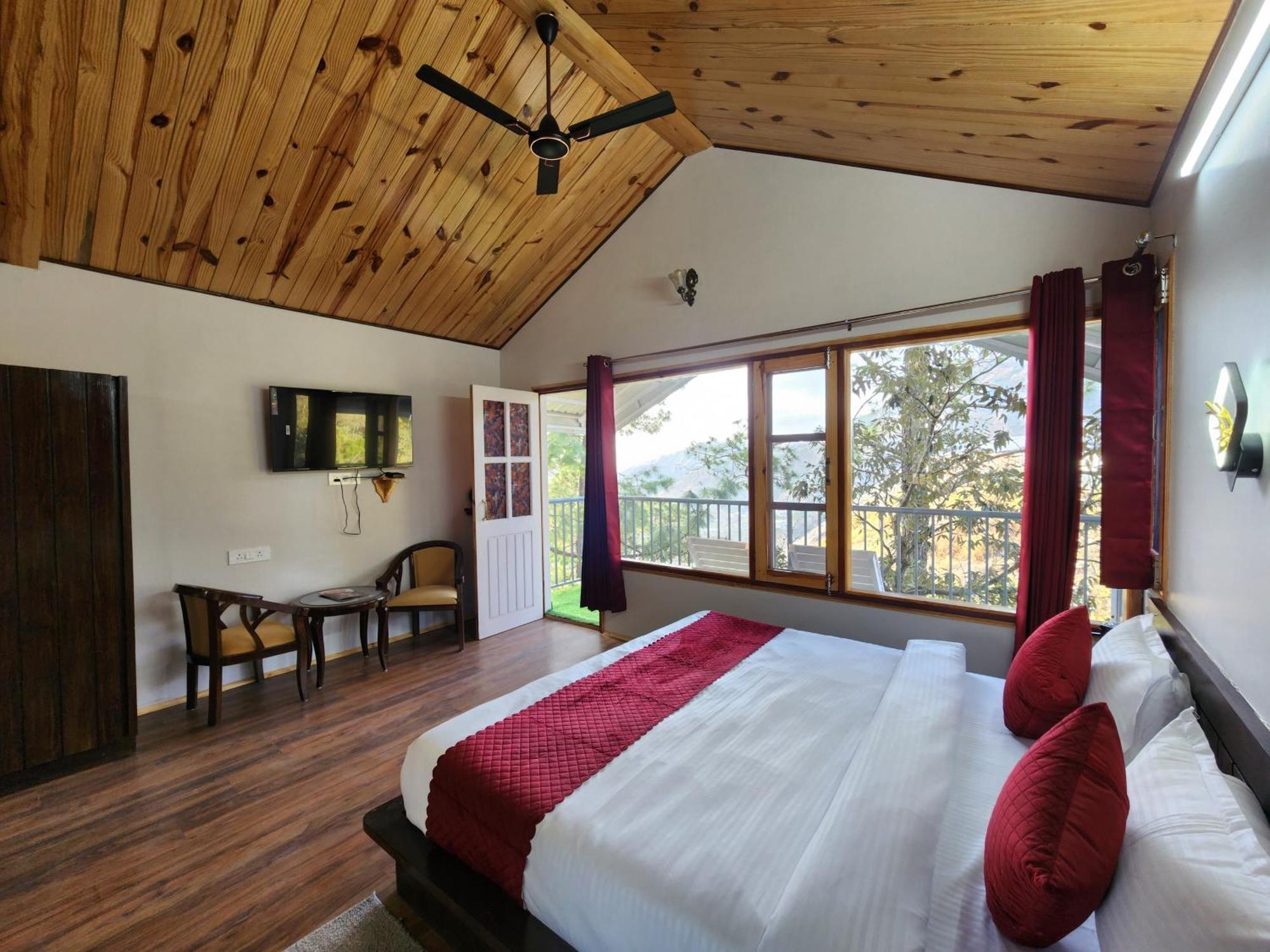 Aranya Resorts Kandaghat Exterior photo