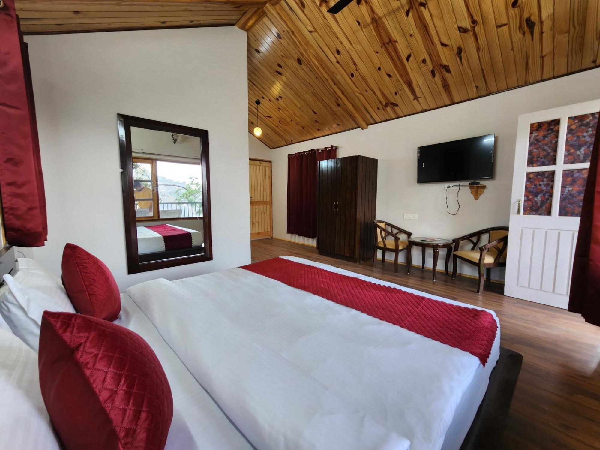 Aranya Resorts Kandaghat Exterior photo