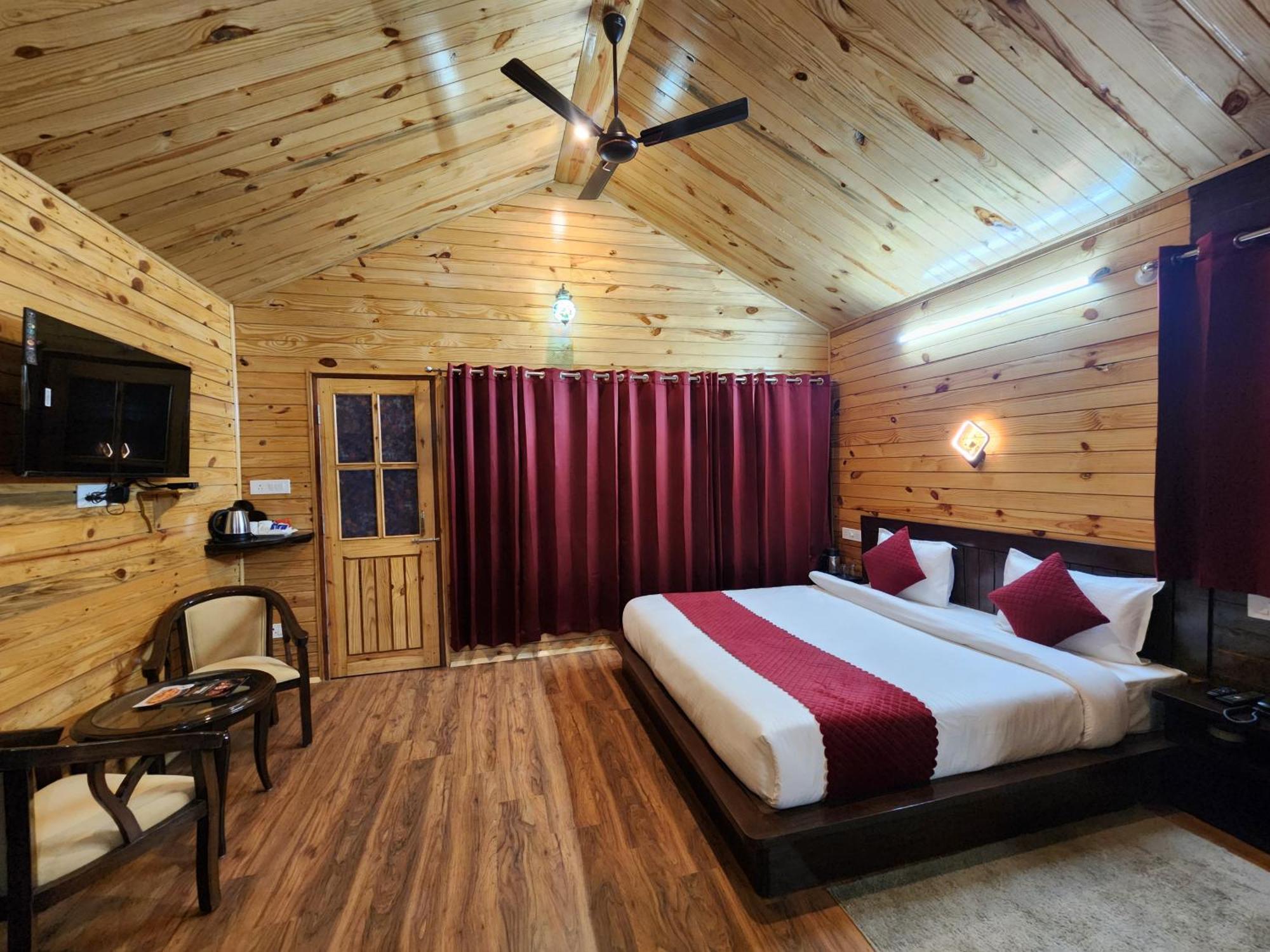 Aranya Resorts Kandaghat Exterior photo