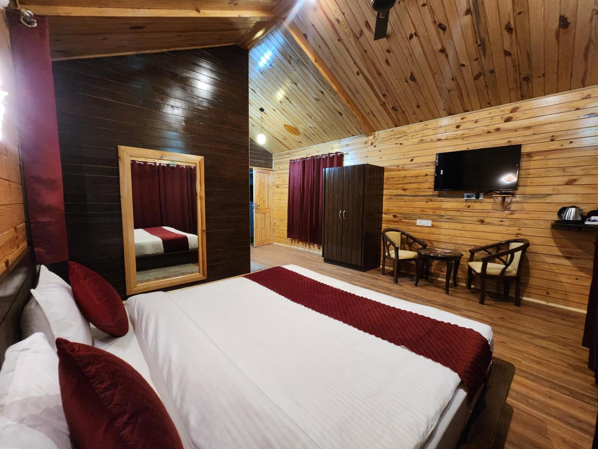 Aranya Resorts Kandaghat Exterior photo